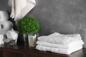 10 Ways to Creating a Hotel Style Bathroom