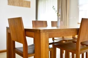 The Benefits of Refinishing Your Wood Furniture