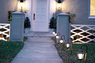 Outdoor Lighting Tips for a Better Lit Walkway