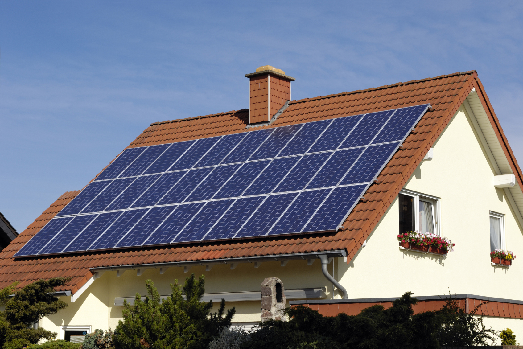 Green Bright And Sustainable Homes With Solar Power