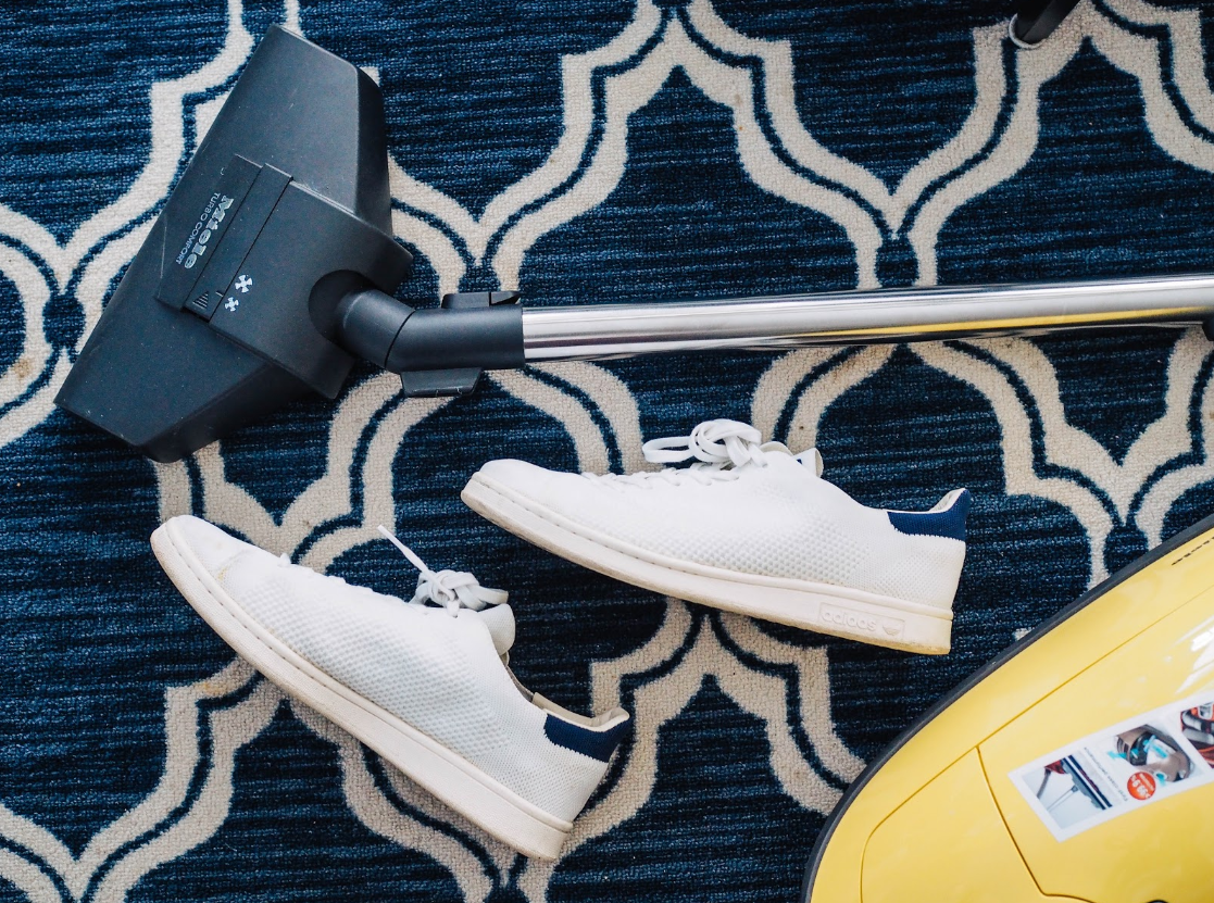 How to Clean Your Carpets Without a Steam Cleaner - Zen of Zada